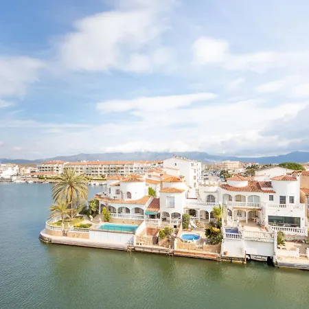 Apartment Sant Maurici-27 By Interhome Empuriabrava